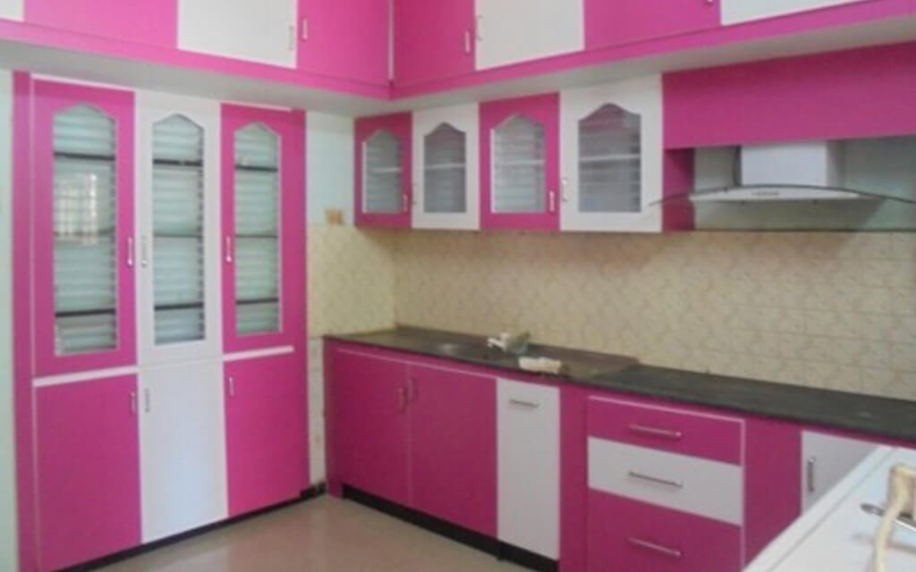Custom wooden furniture service